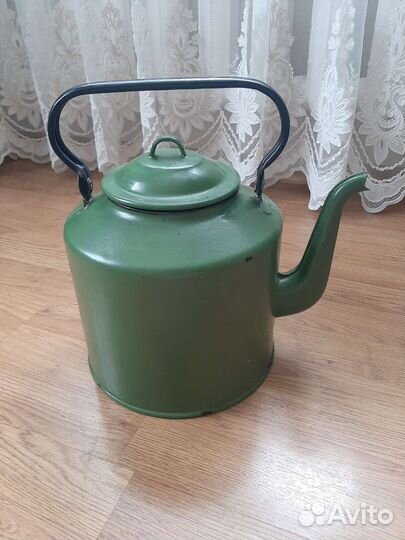 Эмалированный чайник 7л. (бу мало)
