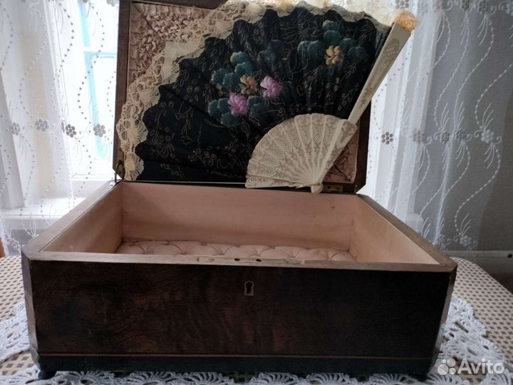 Шкатулка ларец