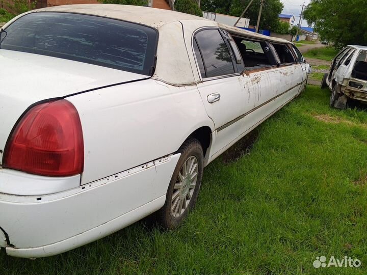 Lincoln лимузин