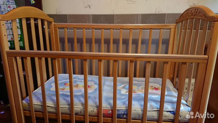 Кровать-качалка детская для новорождённых и матрас
