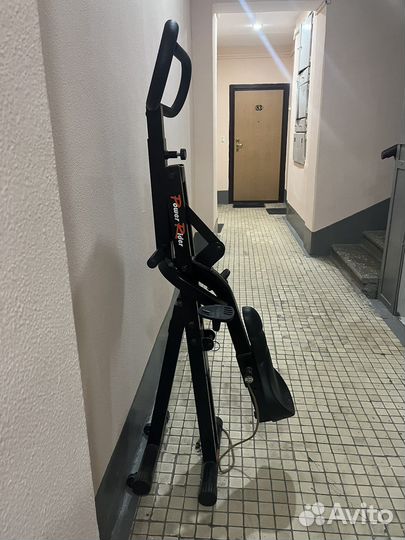 Тренажер для гиперэкстензии