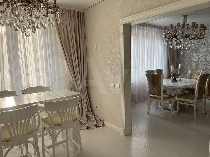 3-к. квартира, 102 м², 6/10 эт.