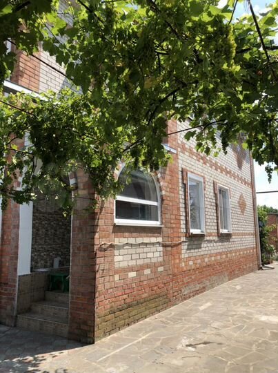 Дом 230,8 м² на участке 12 сот.