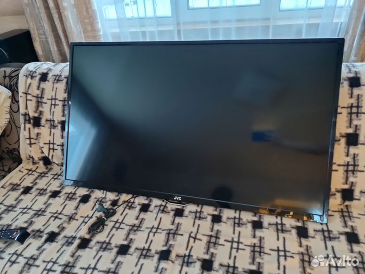 Телевизор JVC