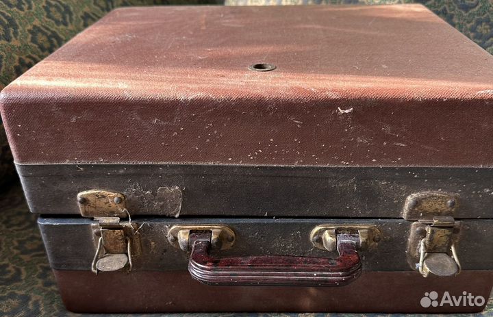 Раритетный Проигрыватель Эльфа времен СССР