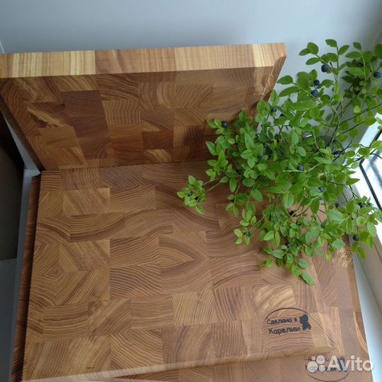 Разделочная доска торцевая, дерево Ясень с гравир