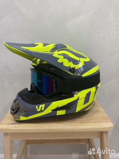 Кроссовый шлем FOX