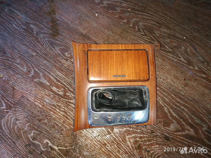 Накладка декоративная Infiniti M (Y50) 2004-2010