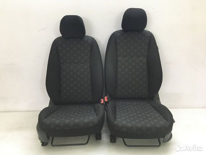 Сиденье переднее Kia Rio X-line G4FG 2020