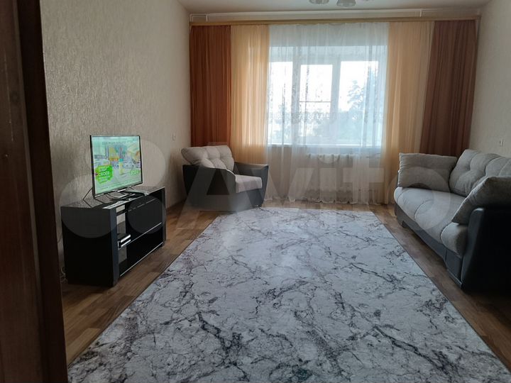 2-к. квартира, 76 м², 4/16 эт.