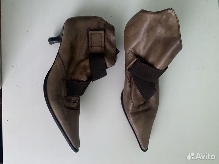 Ботильоны винтаж италия с острым носом