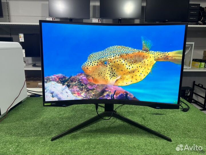 Монитор Samsung Odyssey G7 27