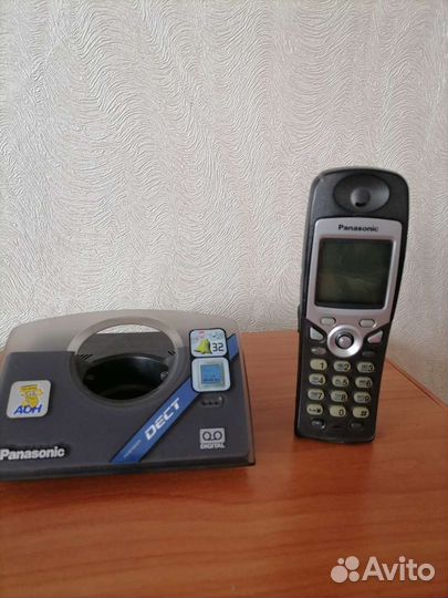 Panasonic Цена указана за Четыре телефона