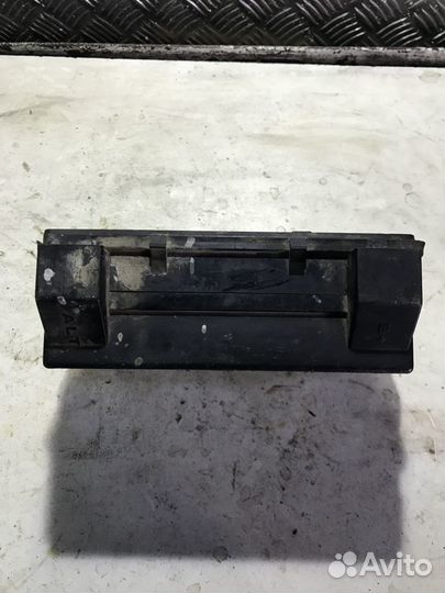 Блок предохранителей Ssang Yong Rexton 1