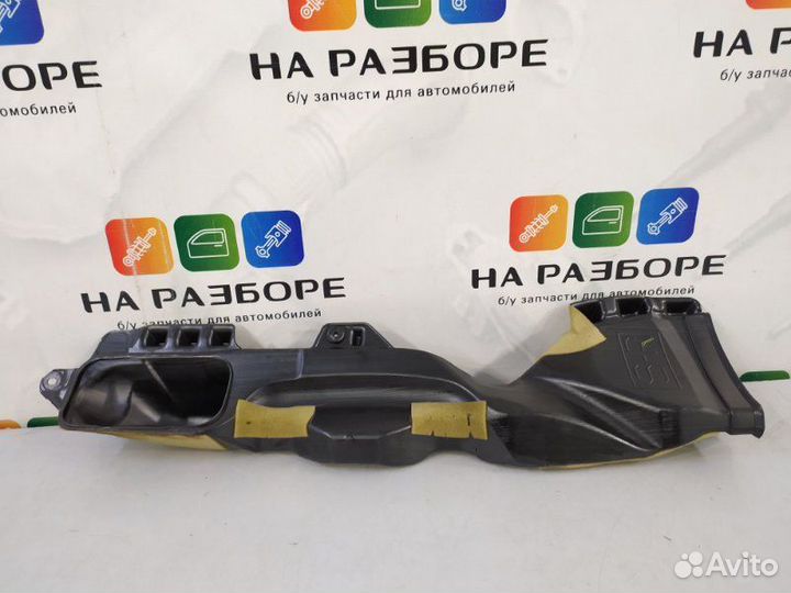 Воздуховод правый Lexus Lx570 3 3UR-FE 2010