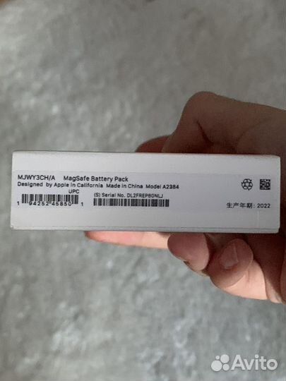 Павербанк apple