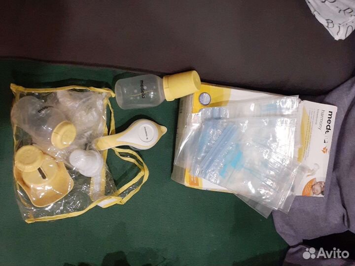 Молокоотсос Medela