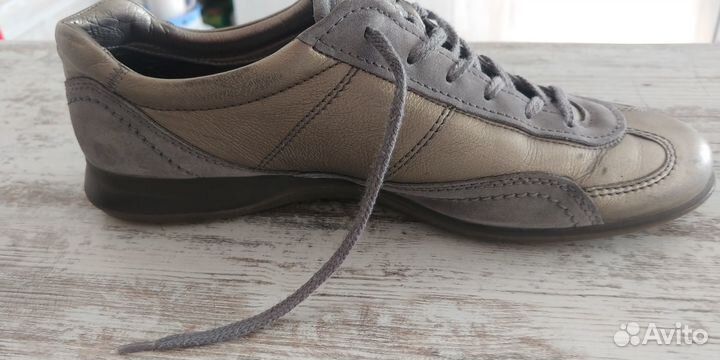 Кроссовки ecco