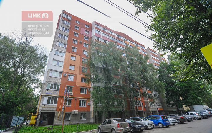 Просторное помещение на 1 этаже