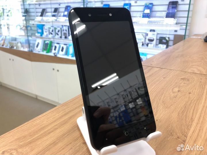 Смартфон itel A25