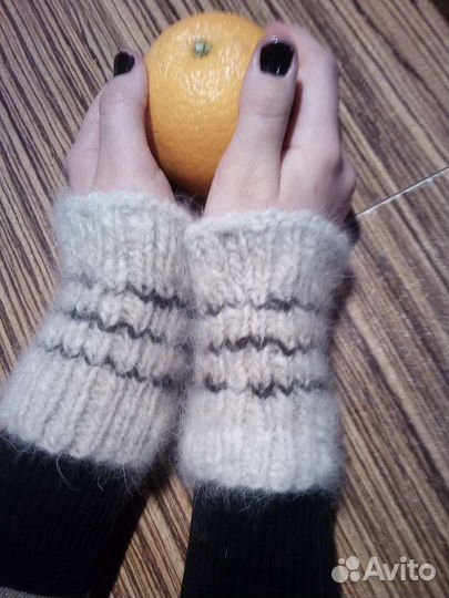 Браслет-напульсник из собачьей шерсти