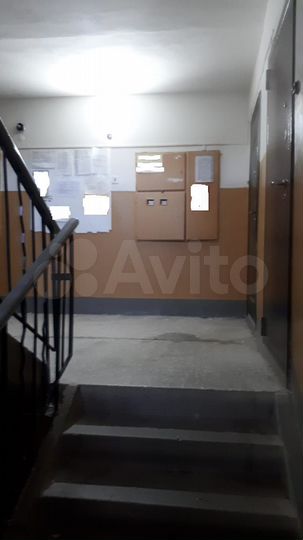 4-к. квартира, 98,2 м², 2/3 эт.