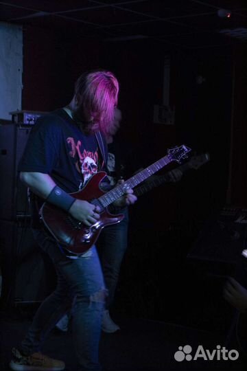 Уроки игры на гитаре и барабанах