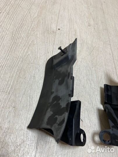 Брызговик Mercedes Benz C180 W203 M271.946 2004