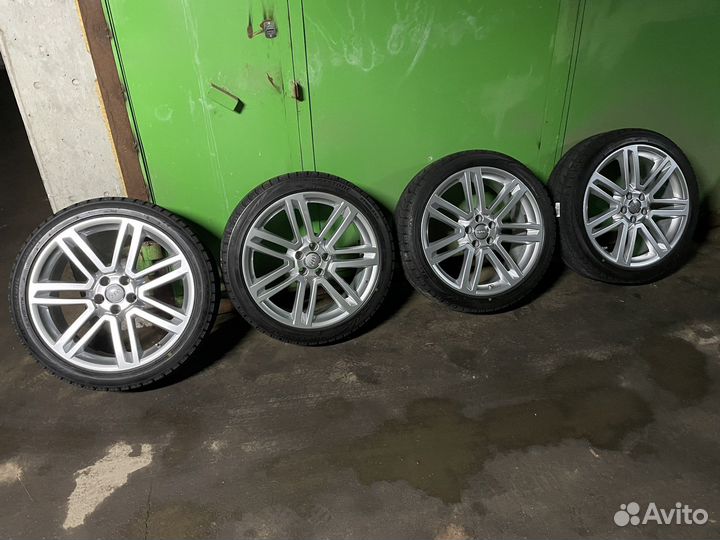 Диски Audi RS6 R20