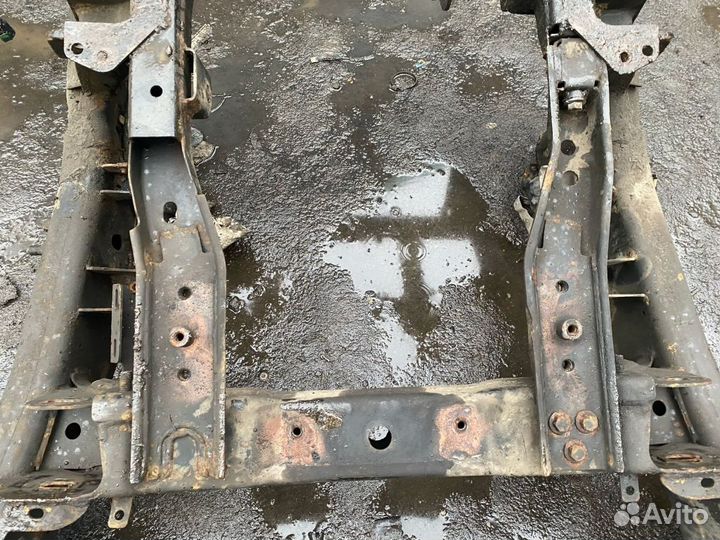 Рама Ленд Ровер