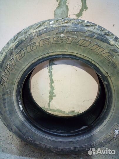 Bridgestone Dueler A/T 697 205/70 R15