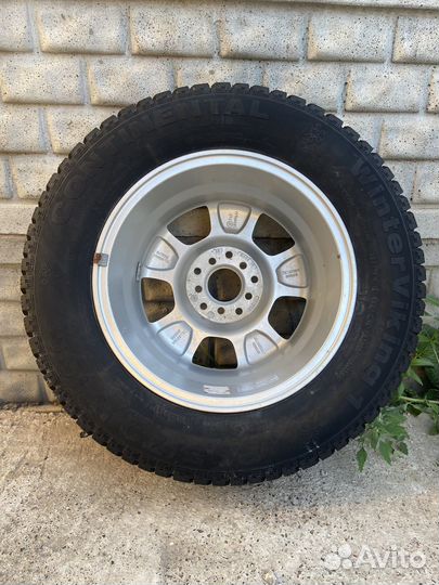 Continental ContiWinterViking 1 205/70 R15 96Q