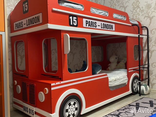 Двухъярусная кровать автобус