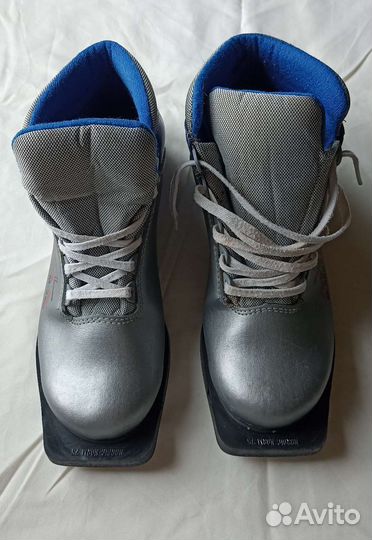 Лыжные ботинки 39 размер