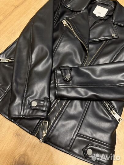 Женская куртка экокожа