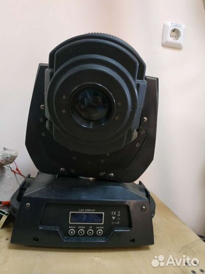 Вращающаяся голова spot