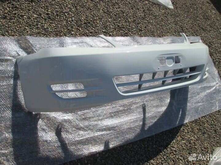 Бампер передний Toyota Corolla Fielder NZE121