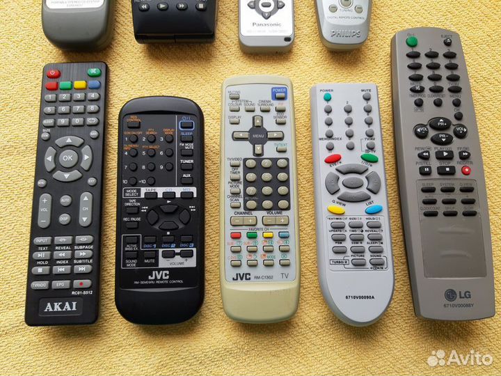Пульт Akai JVC LG Philips Panasonic