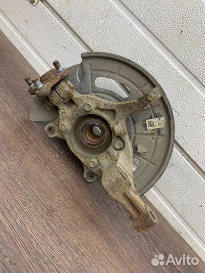 Кулак поворотный передний левый Kia Optima 4