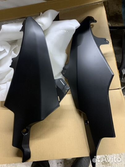 Комплект пластика suzuki gsxr 600/750 k8-l0