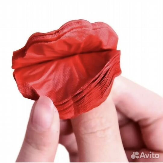 Искусственные лепестки роз для фотосессии