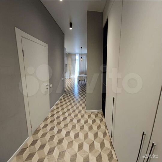 2-к. квартира, 58 м², 10/23 эт.