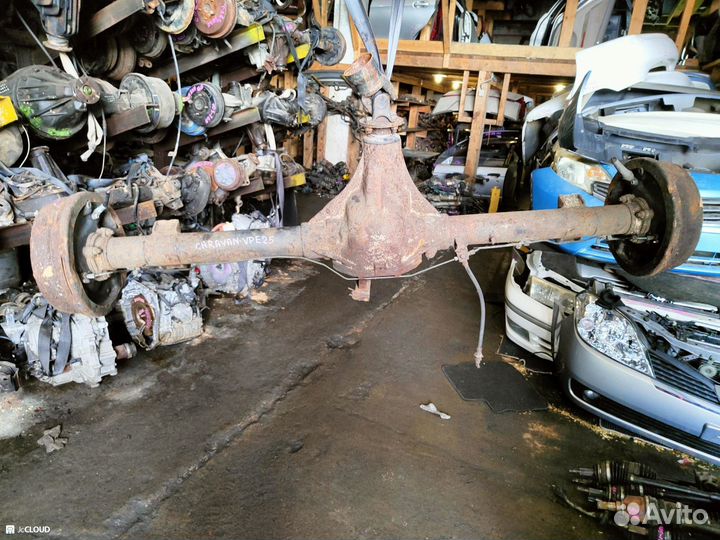 Мост на nissan caravan VPE25 KA20