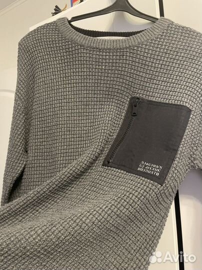 Свитер на мальчика 146