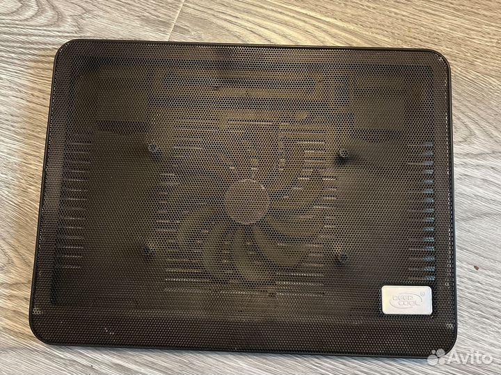 Подставка с охлаждением для ноутбука