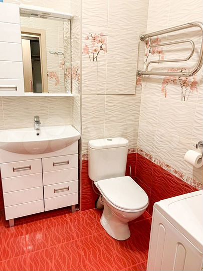 2-к. квартира, 47 м², 3/17 эт.