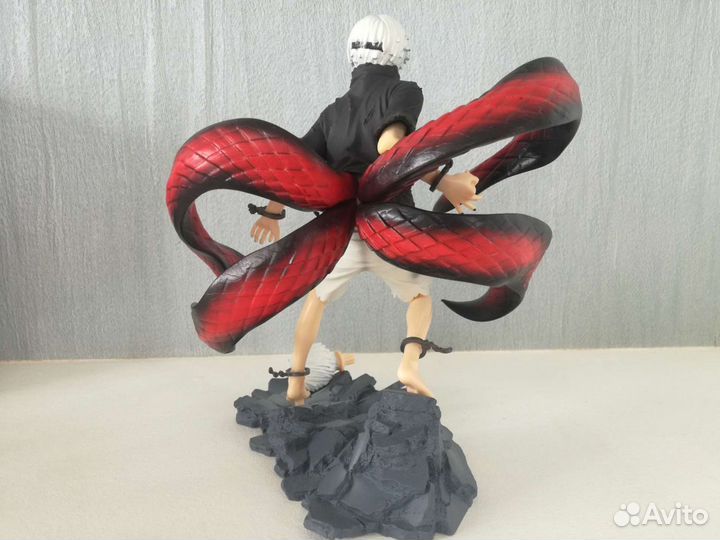 Аниме фигурка Канеки из Токийского гуля