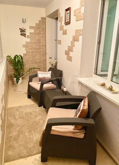 2-к. квартира, 64 м², 8/9 эт.