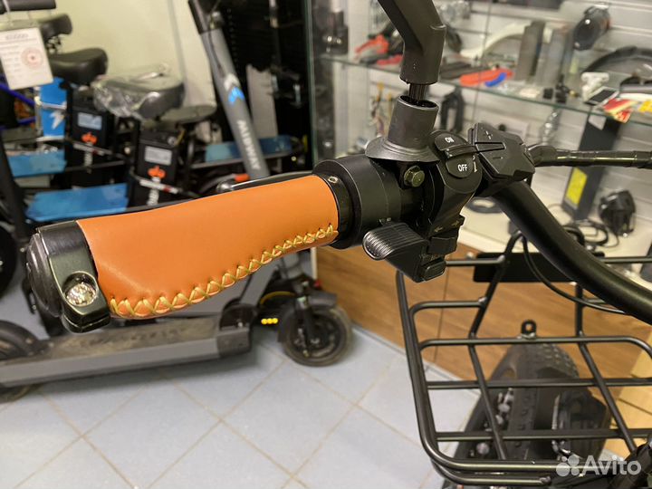 Трехколесный электровелосипед Minako Trike