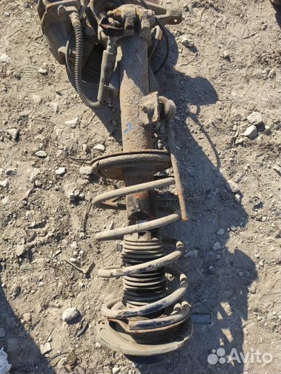 Стойка в сборе передняя левая Peugeot 206 хэтчбек